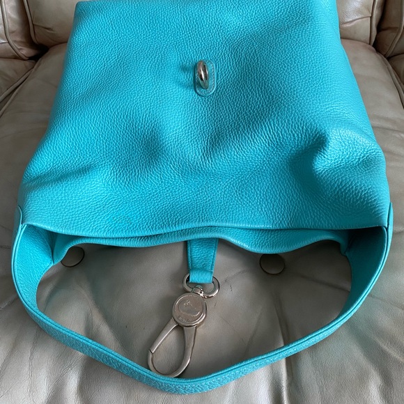 Dooney & Bourke Belvedere & Kisslock Wallet Spearmint/Tiffany Leather - Picture 9 of 15